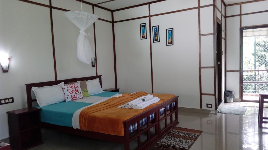 Periyar Inn Thekkady Exterior photo