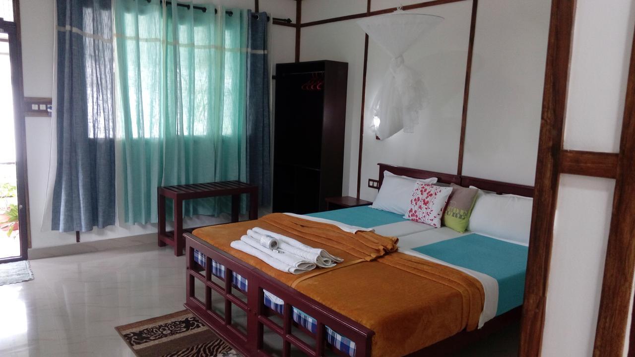 Periyar Inn Thekkady Exterior photo